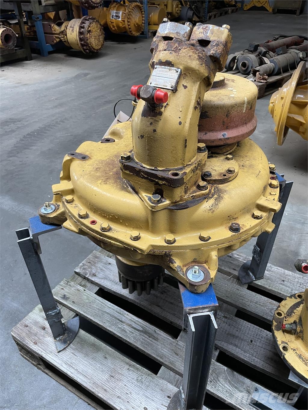 CAT 215LC krøjegear, komplet Sanzuman