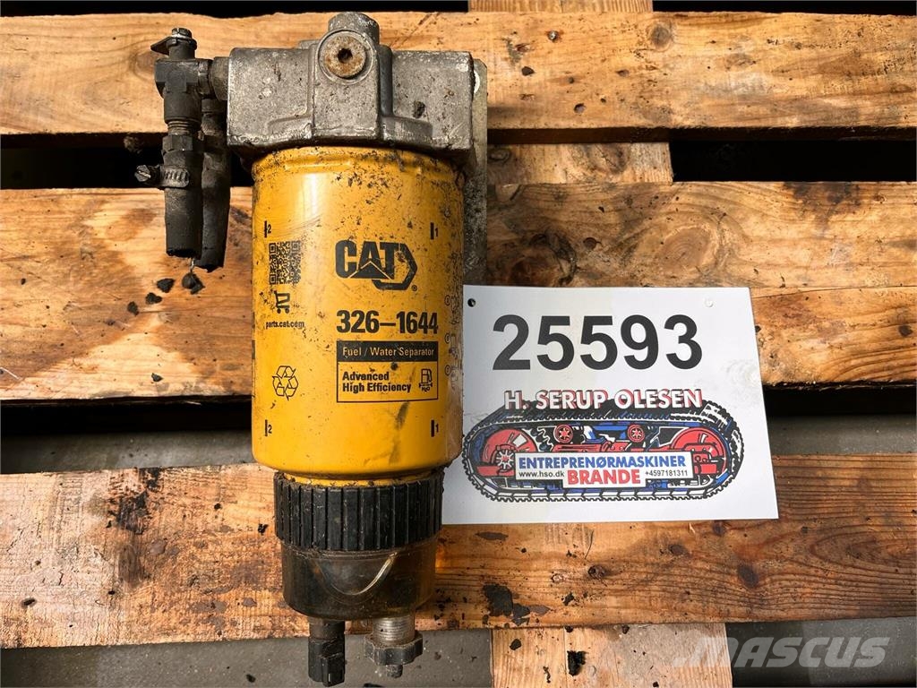 CAT 323D brændstof & vand separator Muud osad