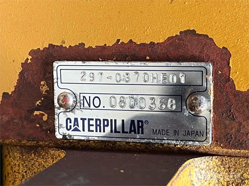 CAT 323D kontraventil Hydraulika
