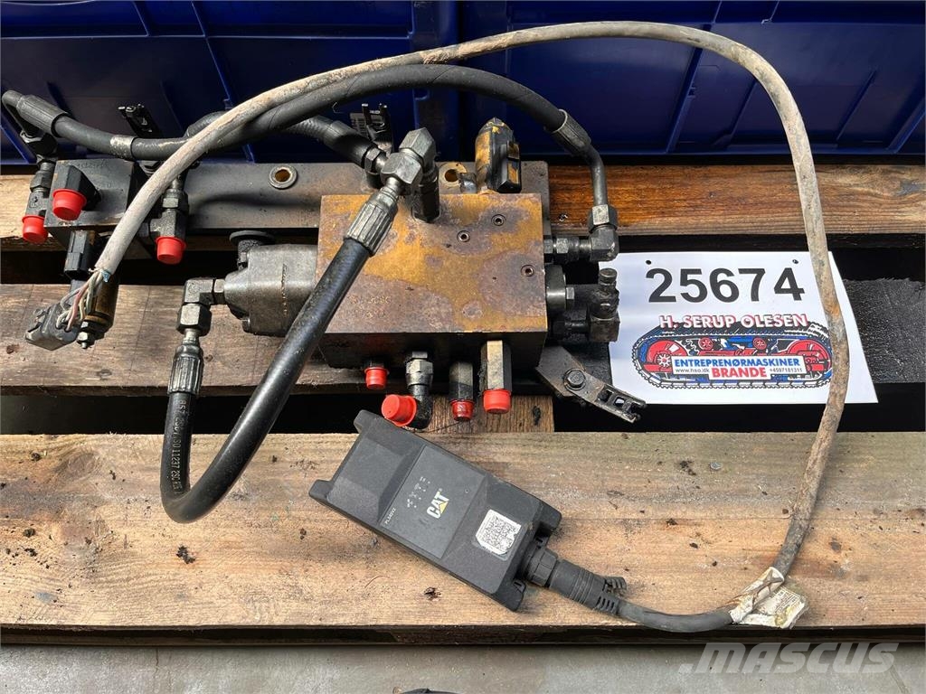 CAT 323D ventilgruppe-CON Hydraulika