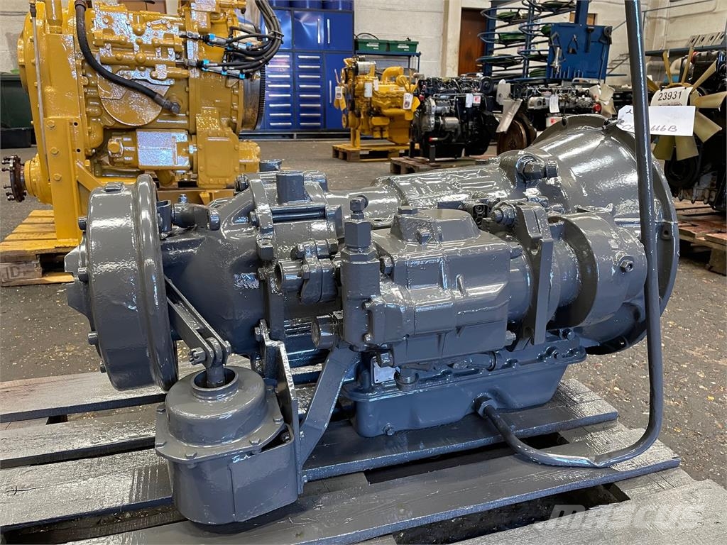 CAT 660B dumptruck Allison transmission type MT653-80K Transmisie
