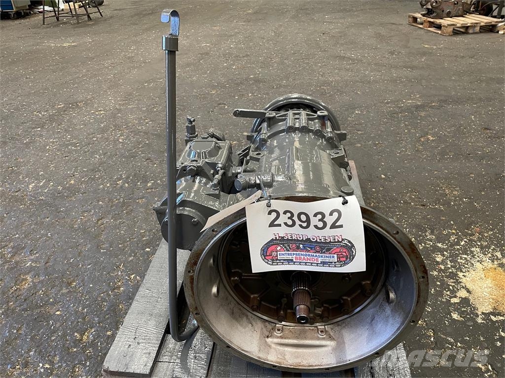 CAT 660B dumptruck Allison transmission type MT653-80K Transmisie