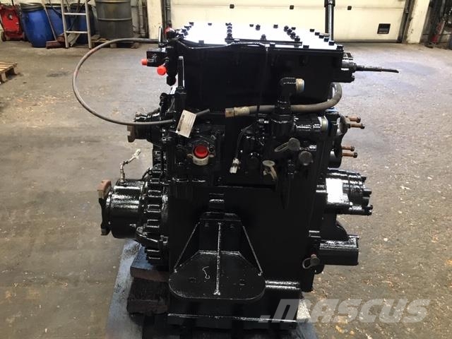 CAT Challenger 65C Gearbox Коробка передач