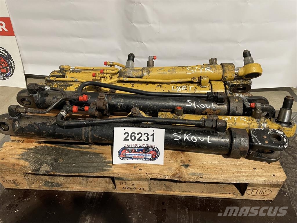 CAT IT12 Diverse cylindere Hydraulics