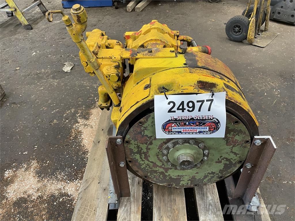  Converter, komplet med hydr. pumper ex. Hanomag 66 Transmissão