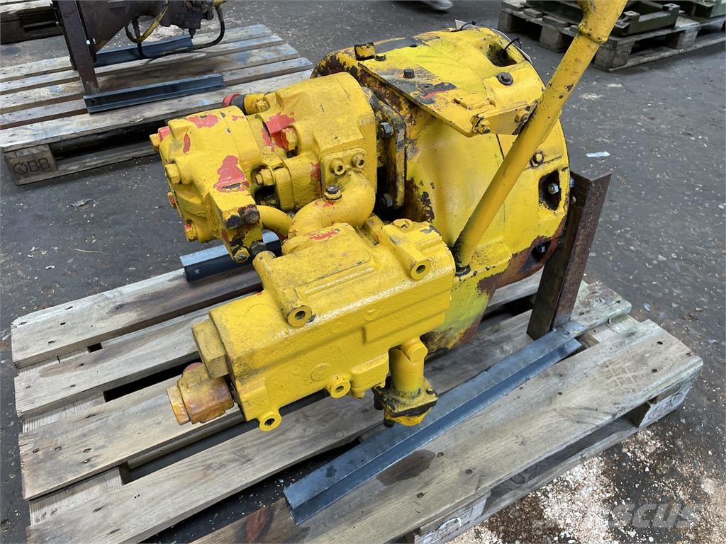  Converter, komplet med hydr. pumper ex. Hanomag 66 Transmissão