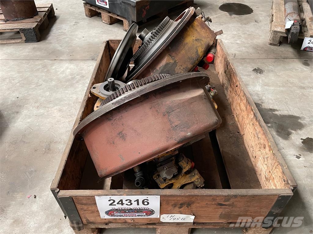  Converter med hydraulikpumpe ex. IH 175B, 2 stk. Μετάδοση κίνησης