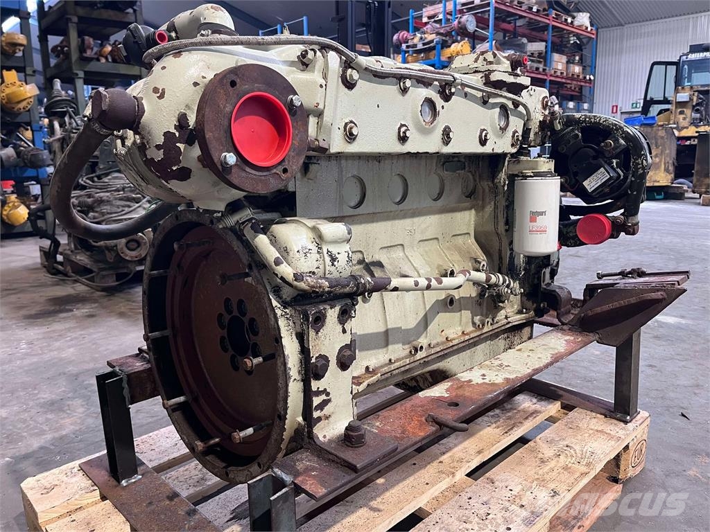 Cummins 6B5.9 marinemotor エンジン