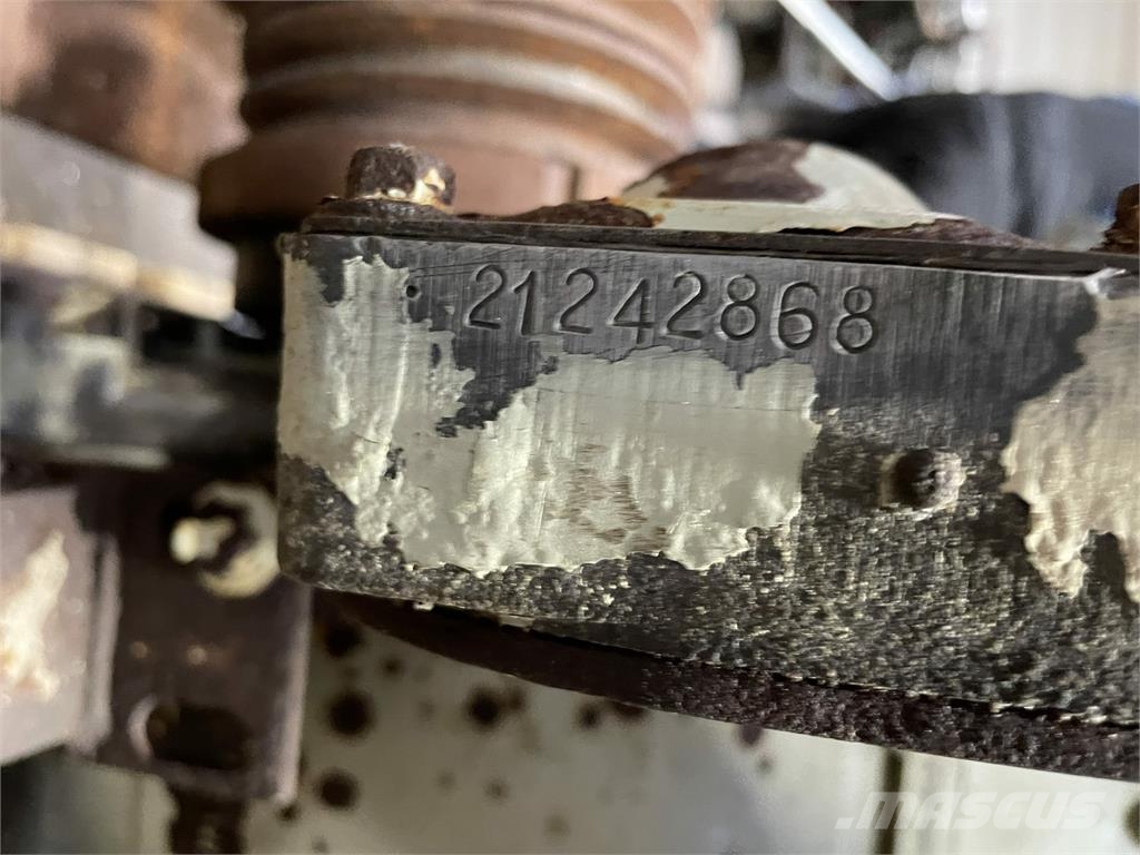 Cummins 6B5.9 marinemotor エンジン