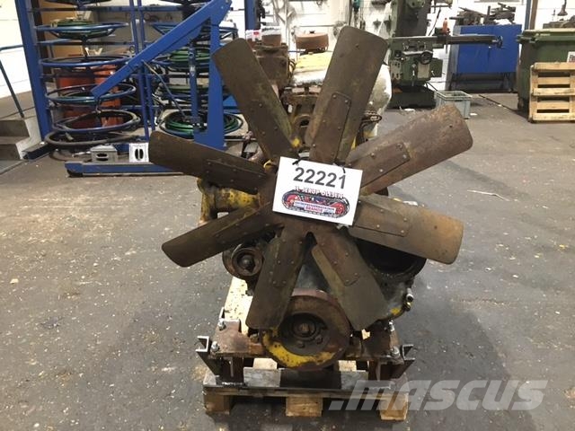 Cummins Big Cam N855 motor エンジン