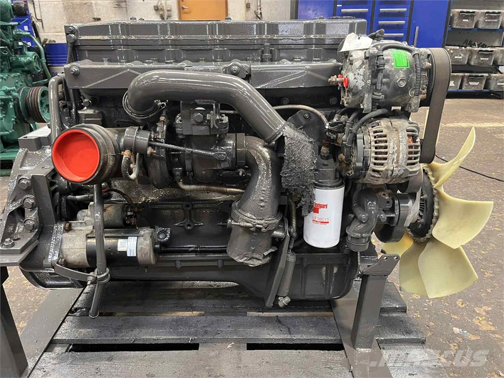 Cummins ISBE220 30 5.9L Paccar motor 发动机