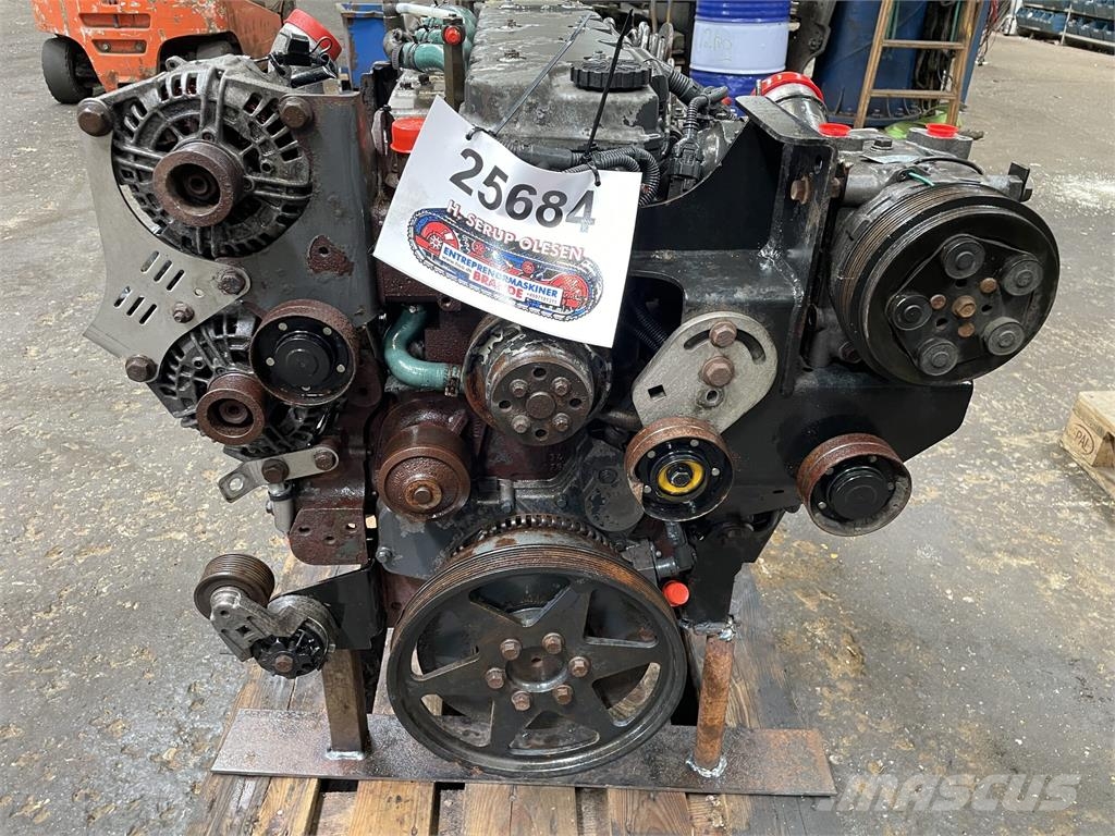 Cummins ISBE4+ 225B 6.7L motor محركات