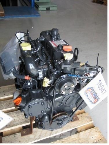 Cummins Model 3A1.4-G1 ESN 3 cyl. diesel motor 엔진