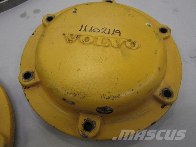  Dæksel ex. Volvo L220E - 2 stk. Diger parçalar