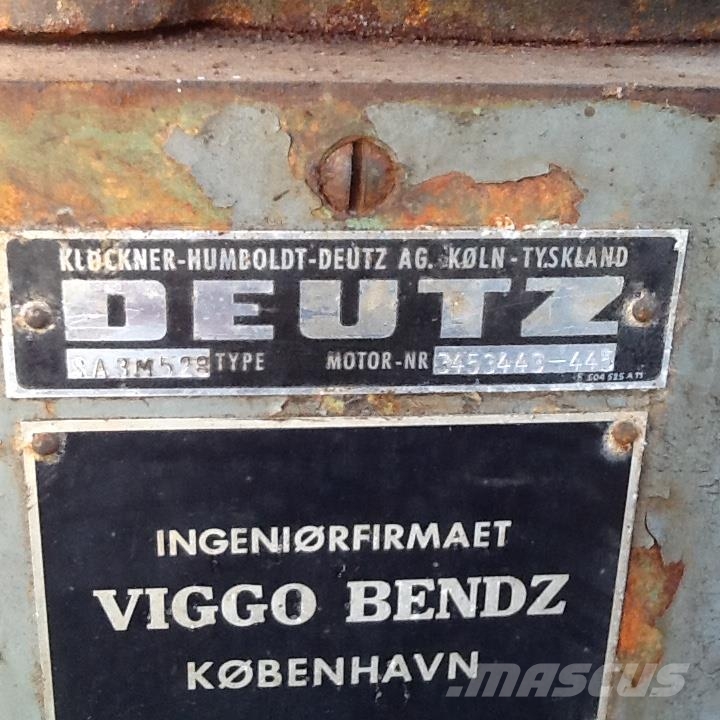 Deutz SA3M 528 motor エンジン