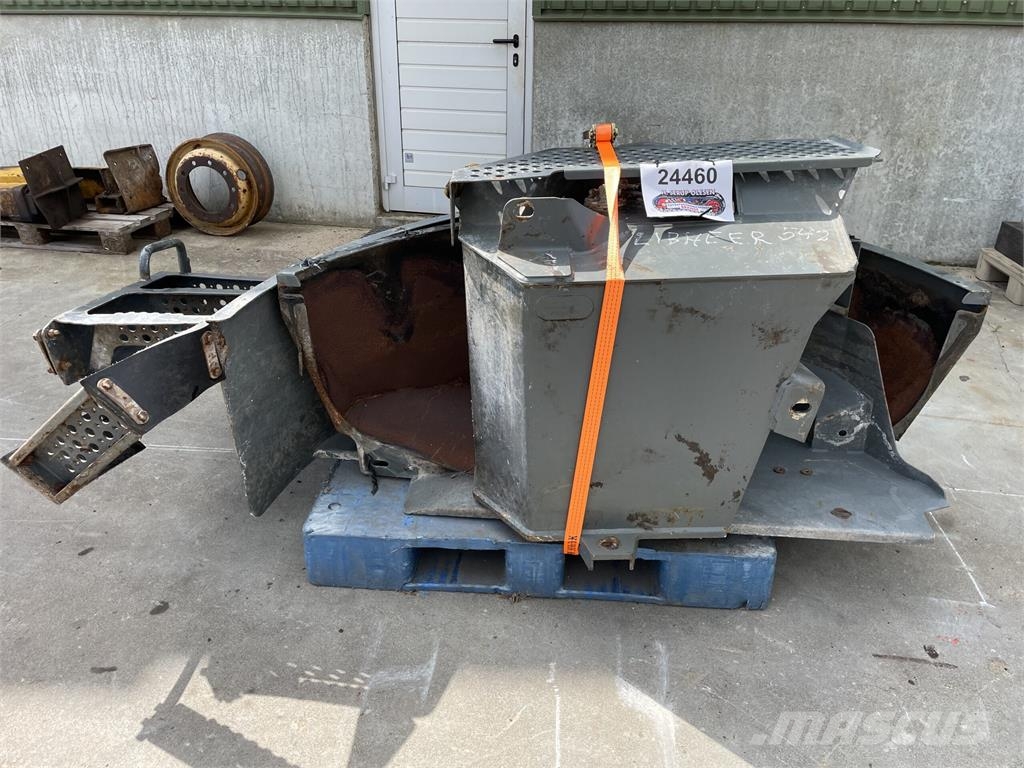  Diverse dele ex. Liebherr L542 Ďalšie komponenty