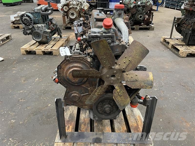 Ford 2700 Serie 6 cylinder motor Motori