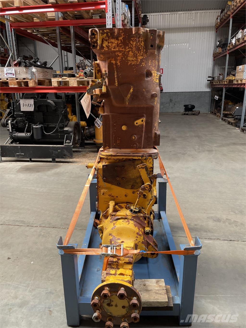 Ford 550 Bagaksel med gearkasse Άξονες