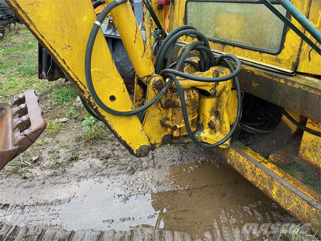 Ford 550 rendegraver 4 x 2 - til ophug 反铲装载机