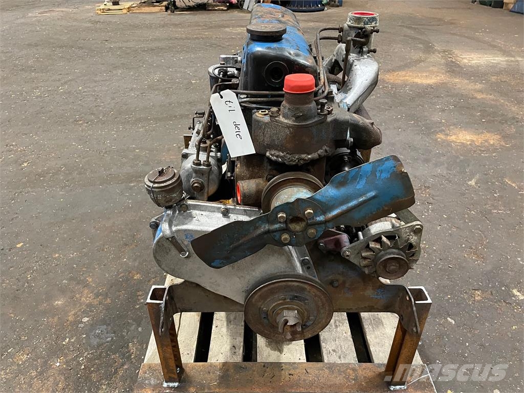 Fordson Major 220 4 cyl. motor - kun til reservedele Engines