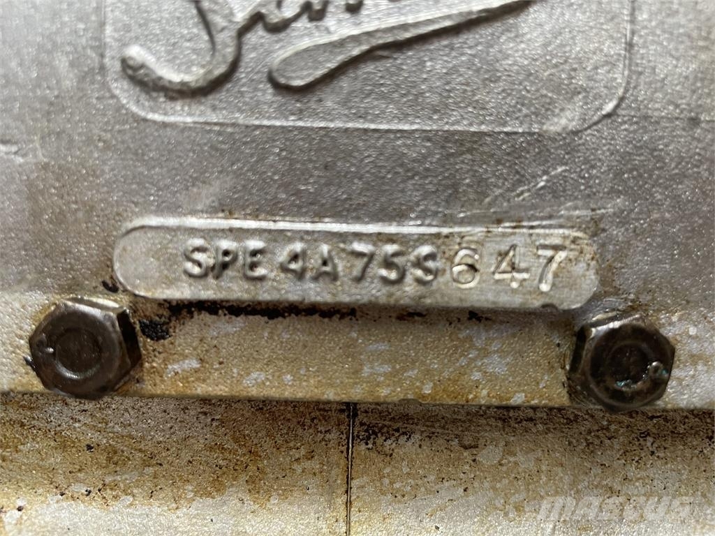 Fordson Major 220 4 cyl. motor - kun til reservedele Engines