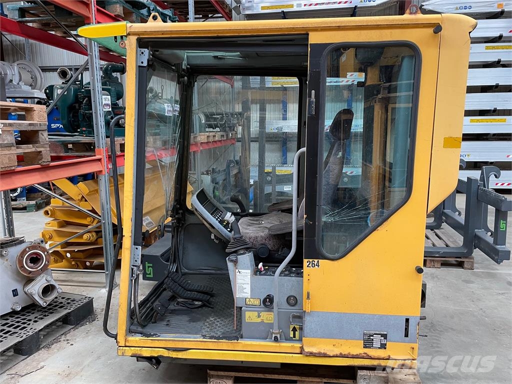 Førerhus ex. Volvo EC280, s/no. 1382 Ďalšie komponenty