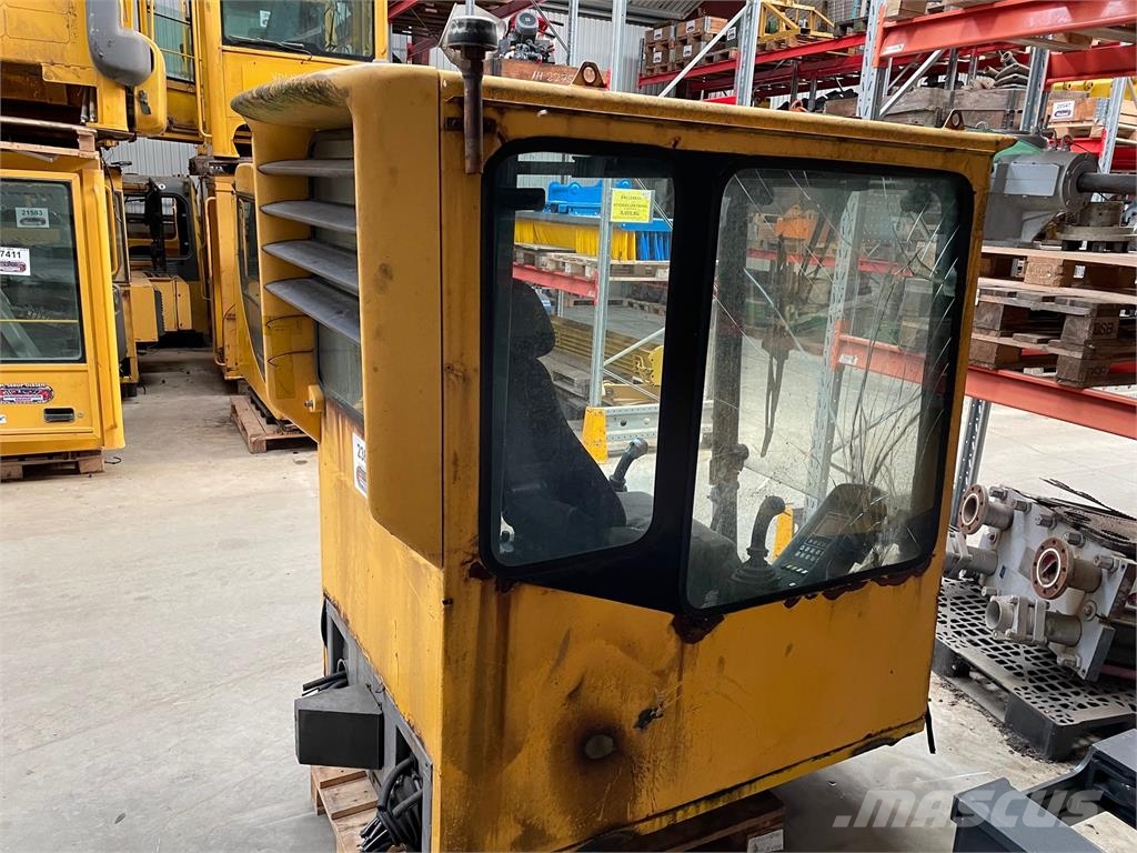 Førerhus ex. Volvo EC280, s/no. 1382 Ďalšie komponenty