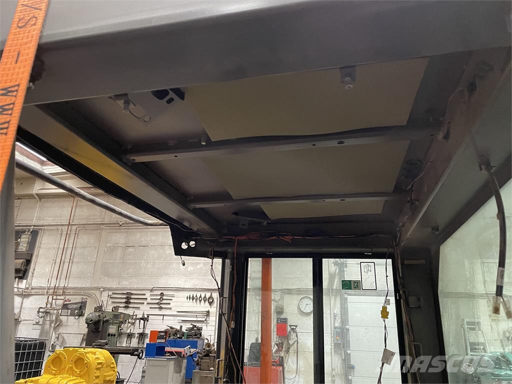 Førerhus ex. Volvo L90H s/n 13197, årgang 2015 - m Ďalšie komponenty
