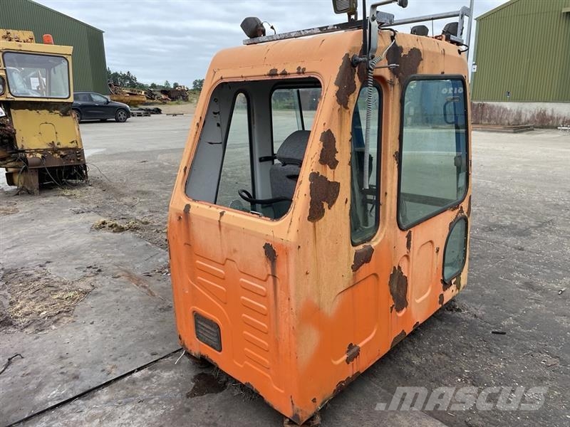 Førerhus til Daewoo Solar Gravemaskine Model 250LC Other components