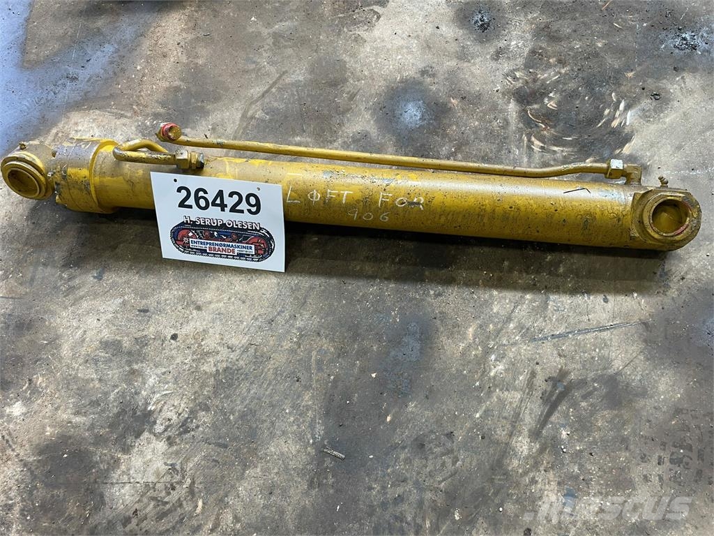 Frontløftecylinder til Hydrema Rendegraver Model 9 Hydraulika