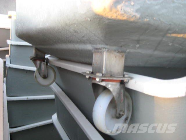 Glasfiberkar med hjul - 47 stk. Diger parçalar