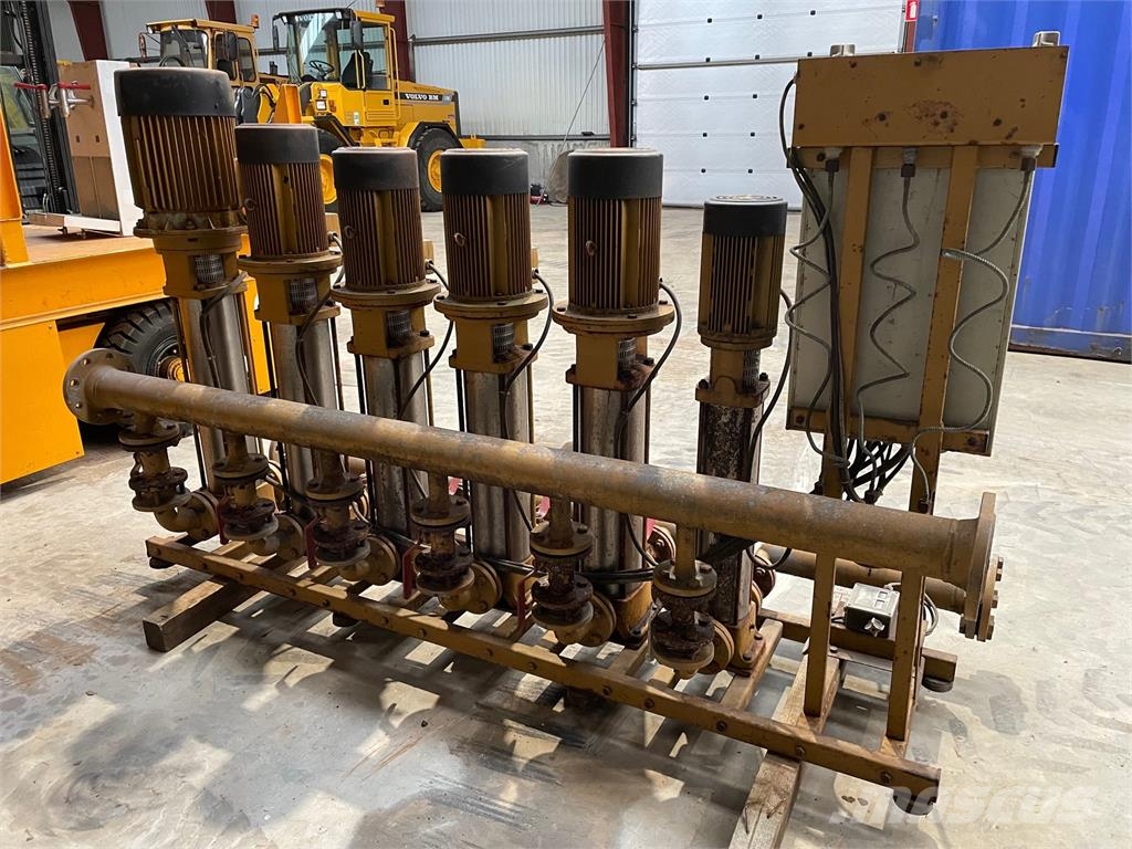 Grundfos vandpumpesektion med komplet el-tavle Wasserpumpen