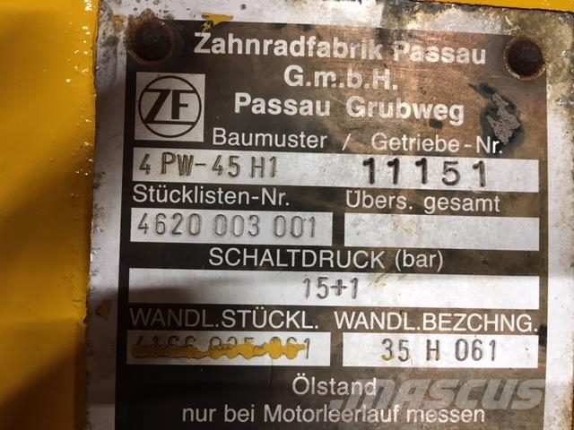 Hanomag 66C Transmission ZF 4PW-45H1, komplet Transmisija