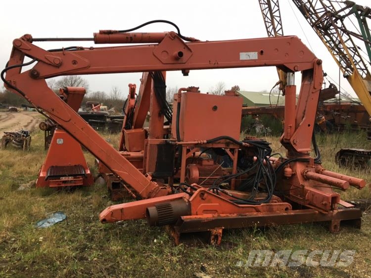 Hiab 670 Kranen voor alle terreinen