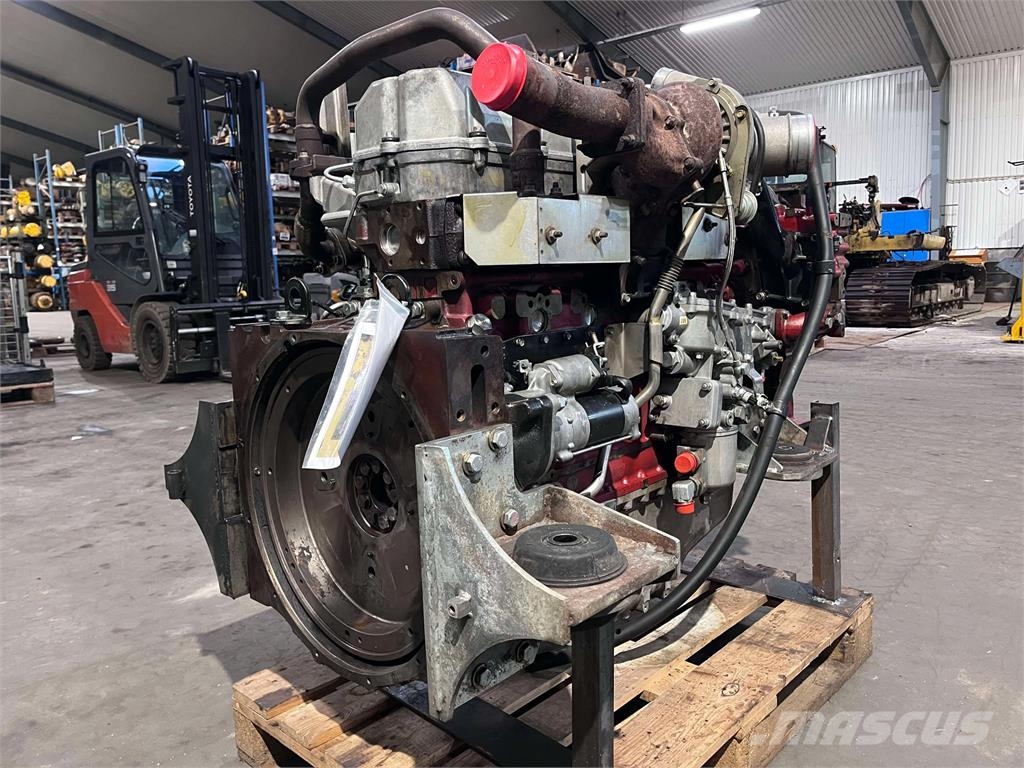 Hino EA-P11C-UP motor ex. New Holland E485B Motoren