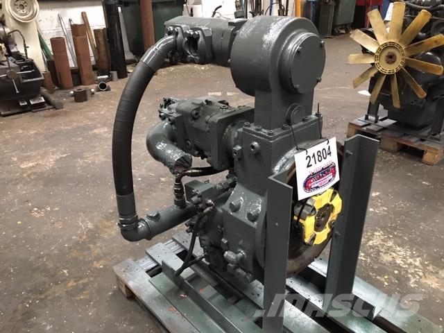Hitachi KH125-3 Gear med pumper, komplet Transmisija