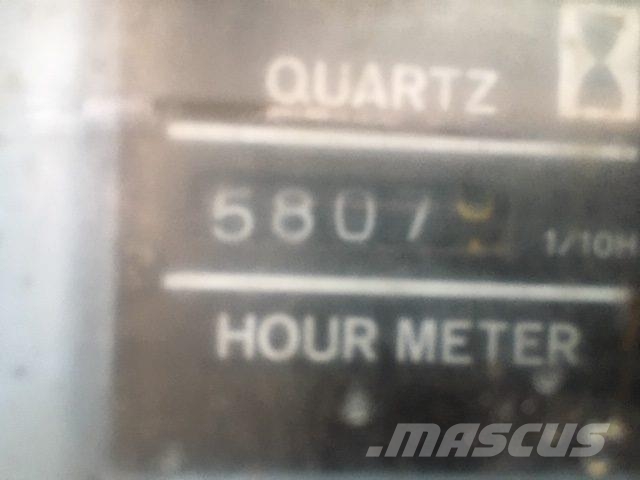 Hitachi KH125-3 Gear med pumper, komplet Transmisija