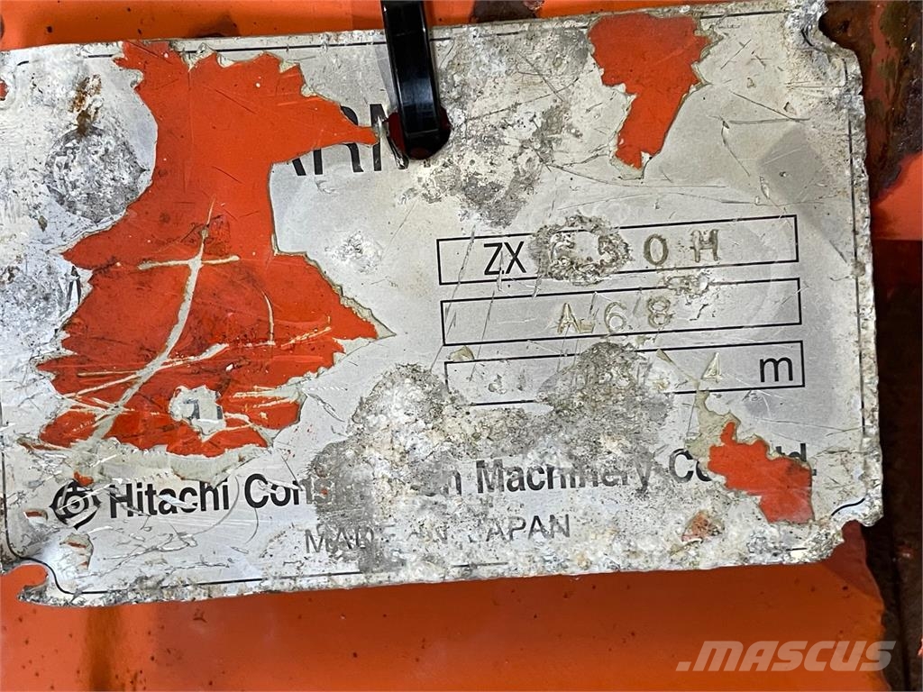 Hitachi ZX650H Skovlcylinder (Tiltcylinder) Hidrolik