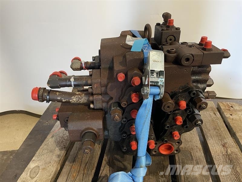 Hovedventilblok Type UX28, komplet til Volvo Grave 液压