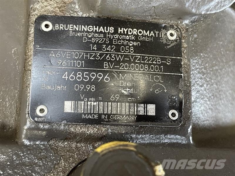  Hydr. motor til køregear til Volvo Gravemaskine Mo هيدروليات
