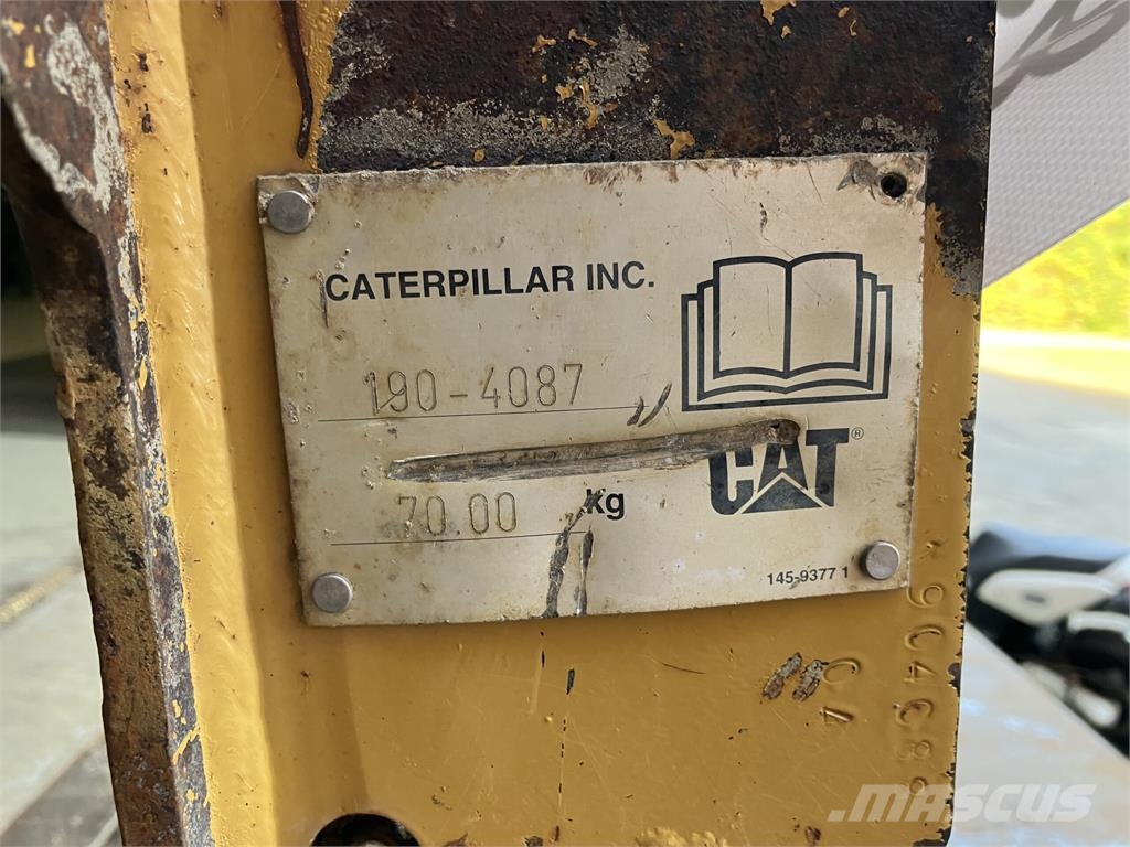 Hydraulisk hurtigskift Ex. CAT 906 快速連結器