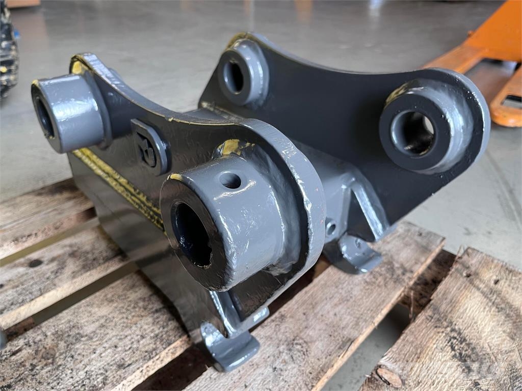 Hydrema hydraulisk hurtigskift - fab. Viby 快速连接器