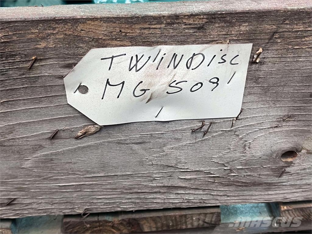 International S.A. MG509 Twin Disc Converter Transmisija
