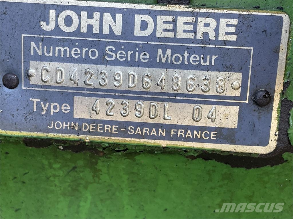 John Deere 2040 traktor - til ophug Građevinarstvo – ostalo