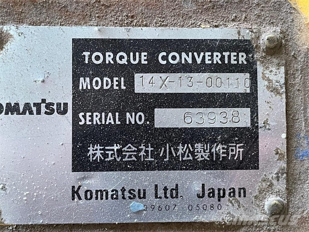 Komatsu D65PX-12 Diverse dele Muud osad