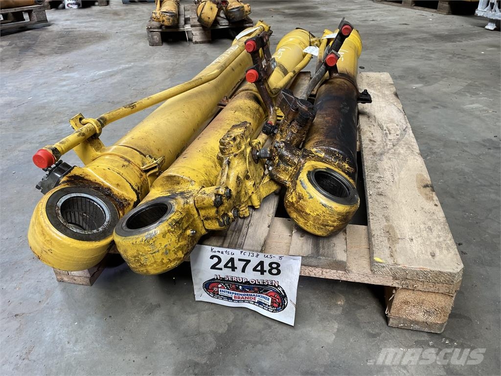 Komatsu PC138US-5 løftecylindere - 2 stk. Hidraulikos įrenginiai