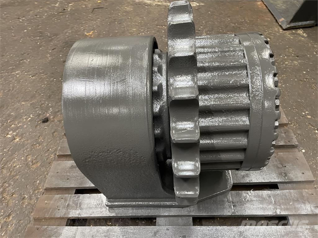 Komatsu PC180LC-3 Køregear Transmissie