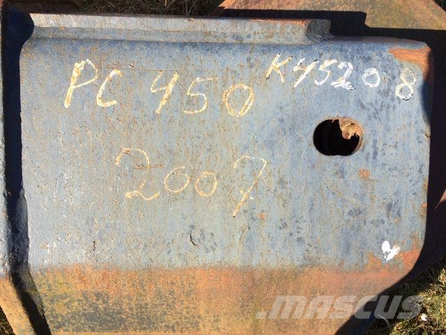 Komatsu PC450-7 Diverse undervognsdele Otros componentes