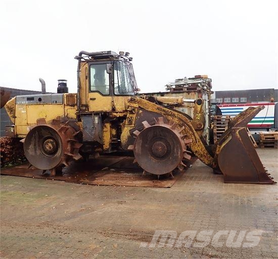 Komatsu WF450-3D kompakter til ophug Entreprenør - Andet