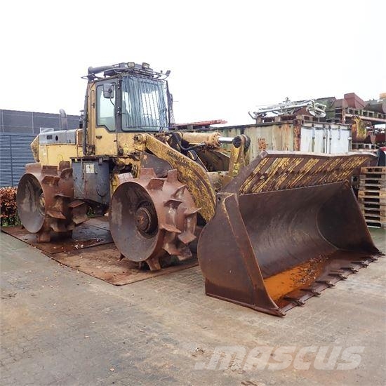 Komatsu WF450-3D kompakter til ophug Entreprenør - Andet